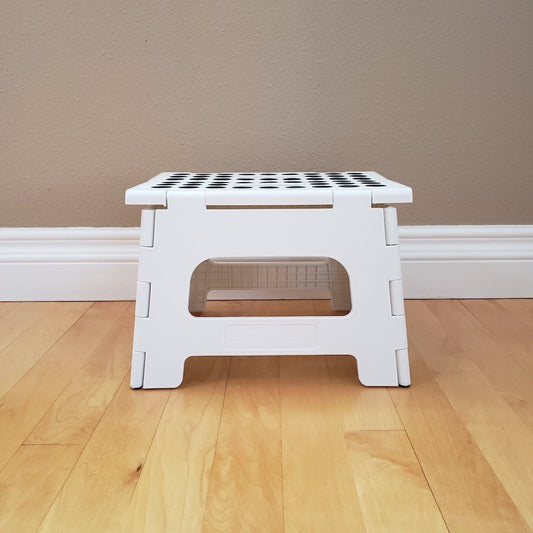 Step Stool White Kikkerland