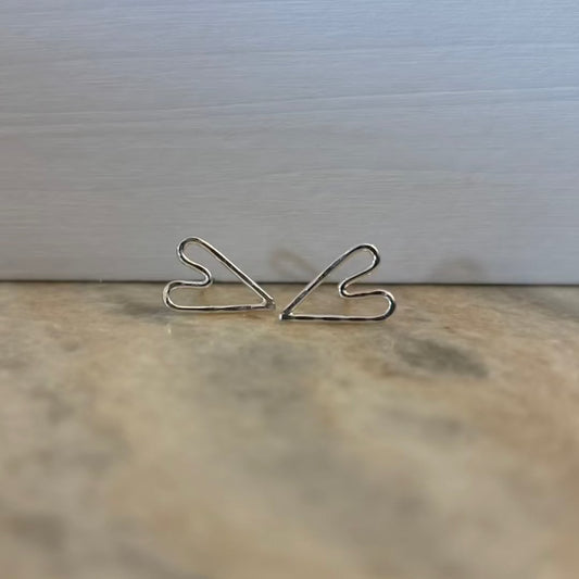 Hammered Heart Stud Earrings Barberry & Lace