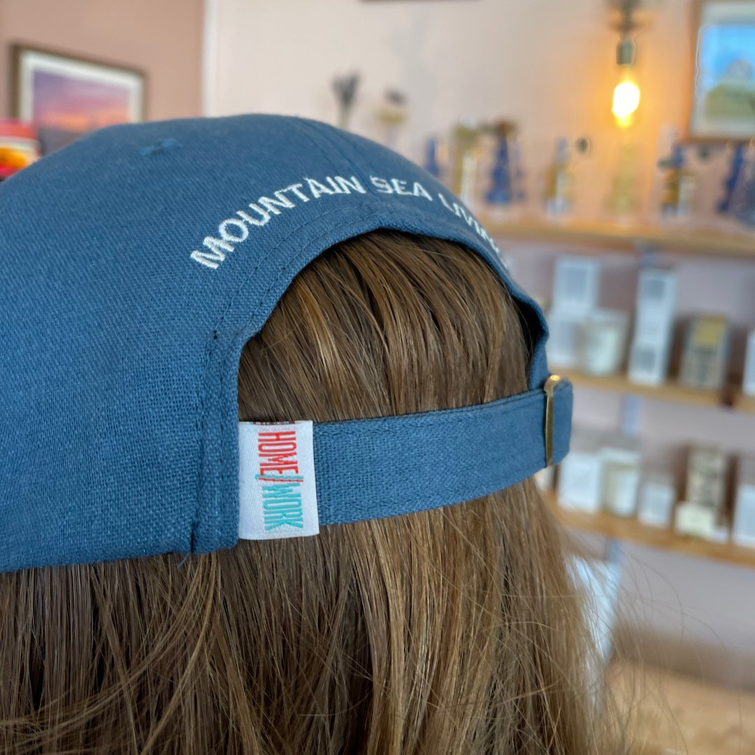 Mountain Sea Living Hat