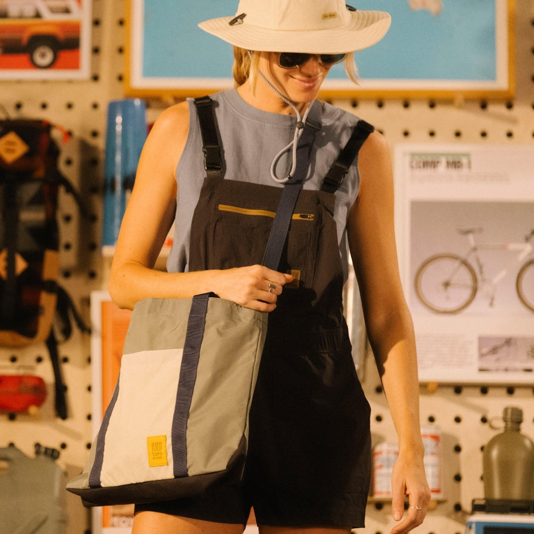 Mountain Essential Tote Topo Designs