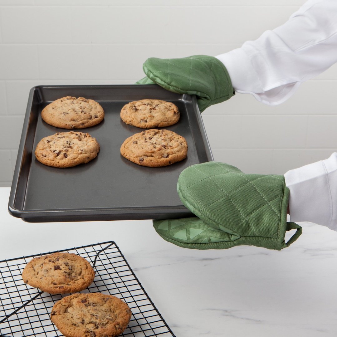 Mitt Grabber Now Designs