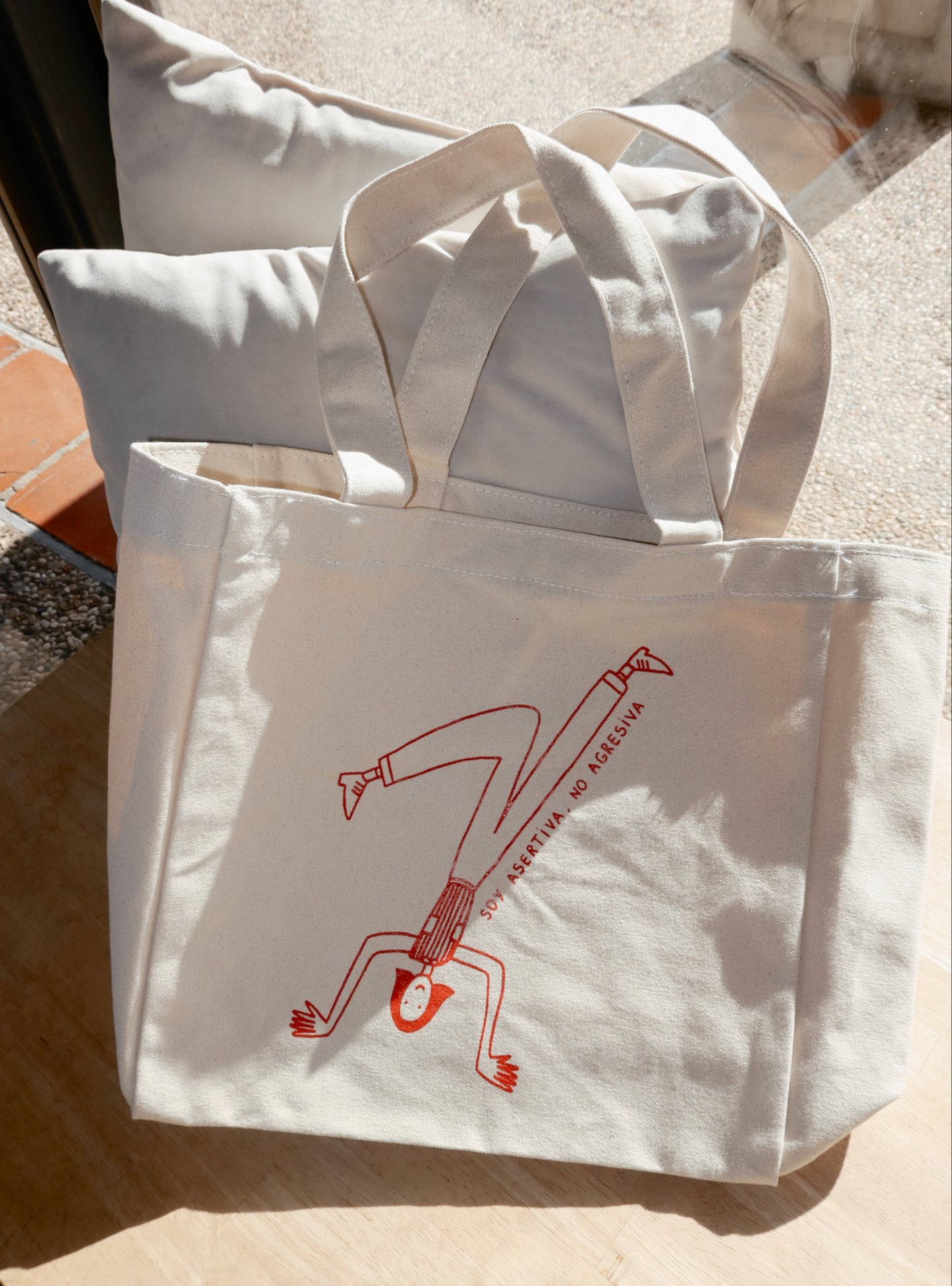 Soy Asertiva No Agresiva Tote Bag