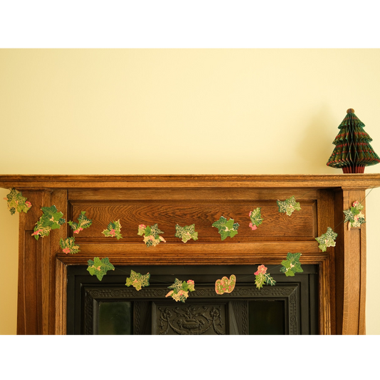 Holly and Ivy Garland