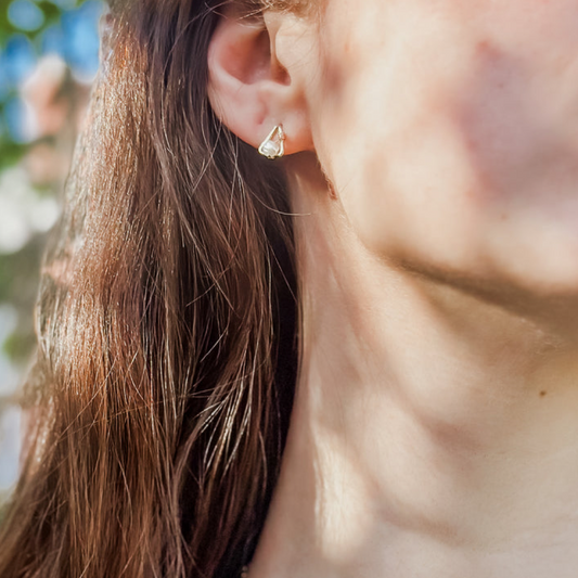 Pearl Triangle Stud