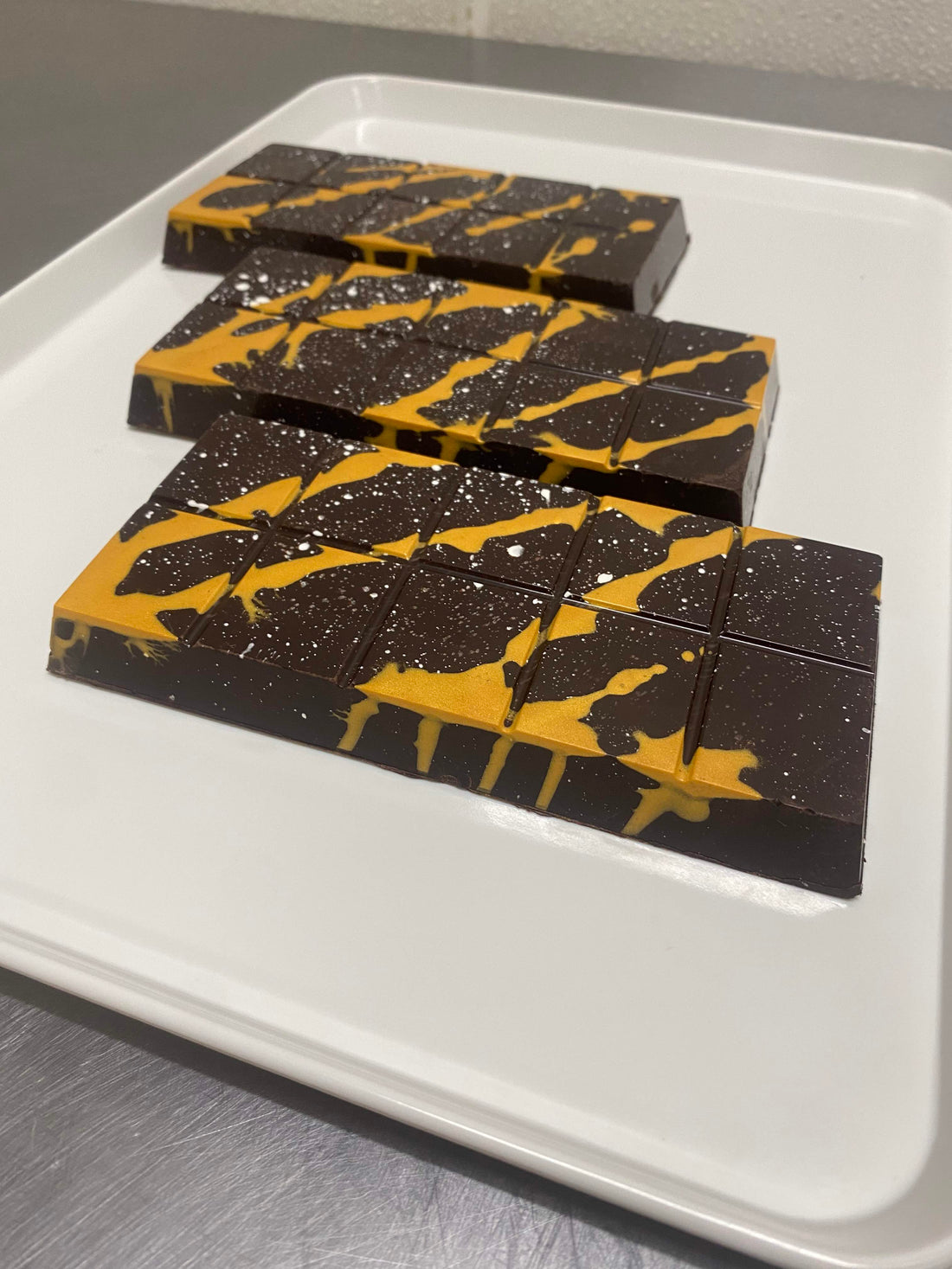 Pop-up with Spontaneous Confections