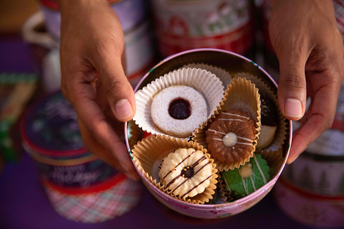 Pop-up with Spontaneous Confections