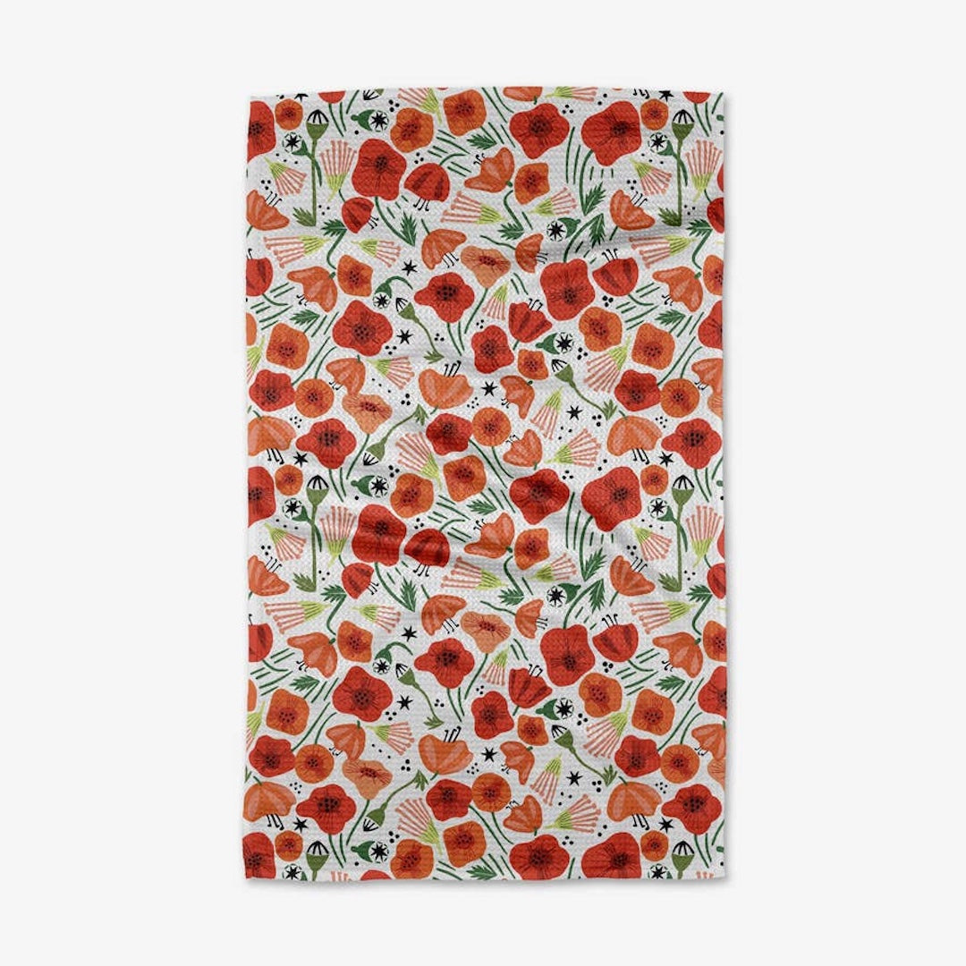 dishtowel with orange poppies 